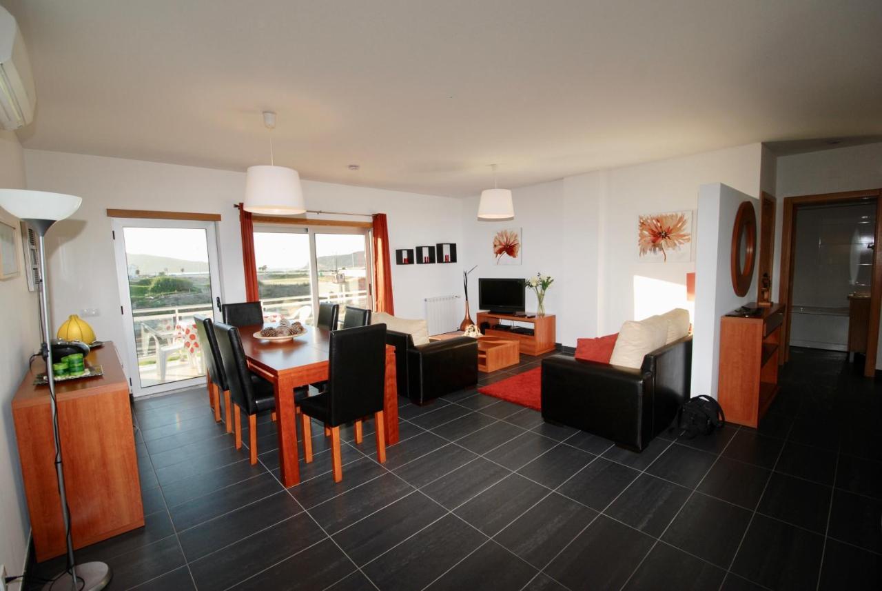 Solar - Sea View Apartment With Pool Sao Martinho do Porto Bagian luar foto