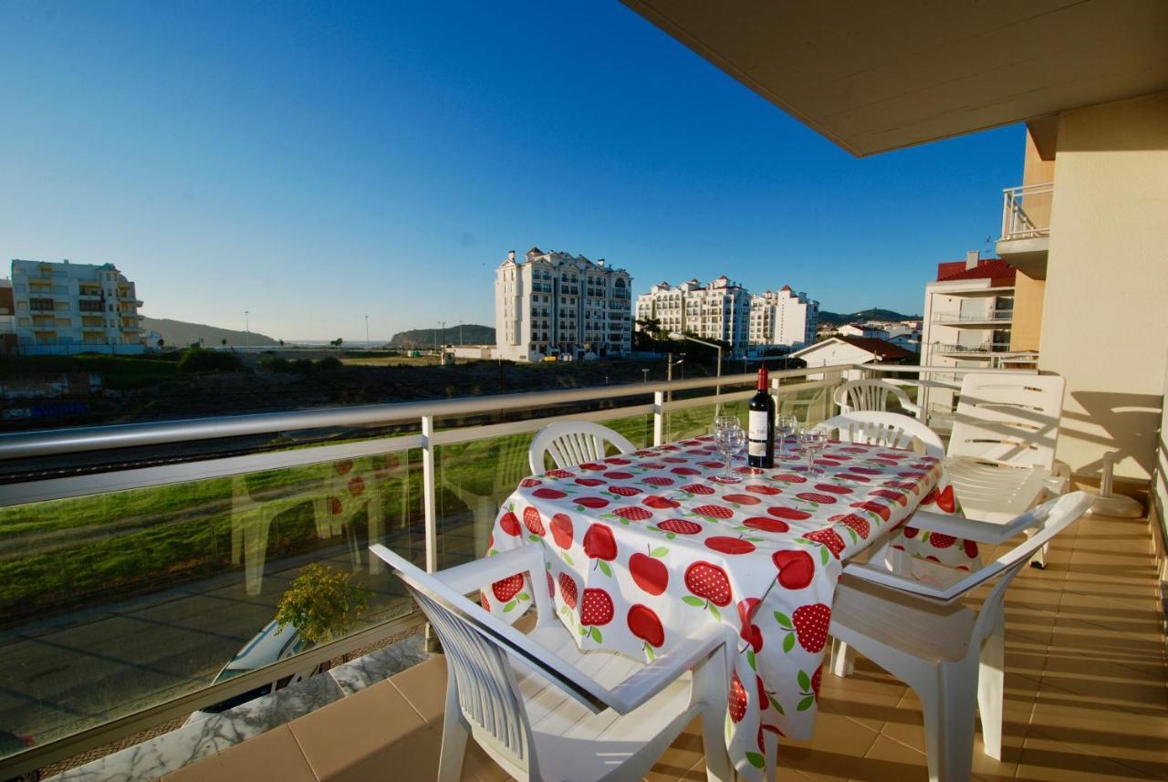 Solar - Sea View Apartment With Pool Sao Martinho do Porto Bagian luar foto